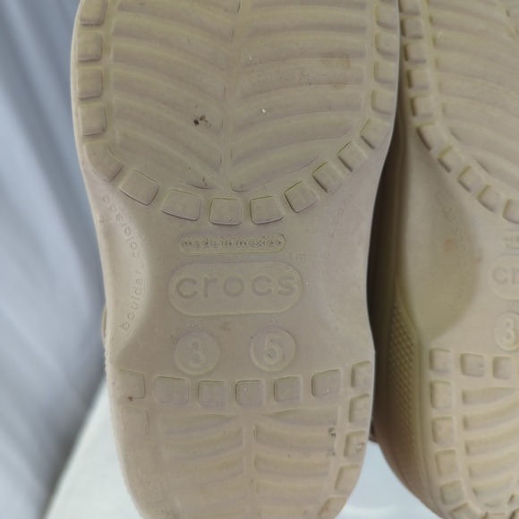 Crocs Classic Clog‎ Women's Size 5 Beige Sand Casual Comfort Slip On Shoes Army - Picture 8 of 8